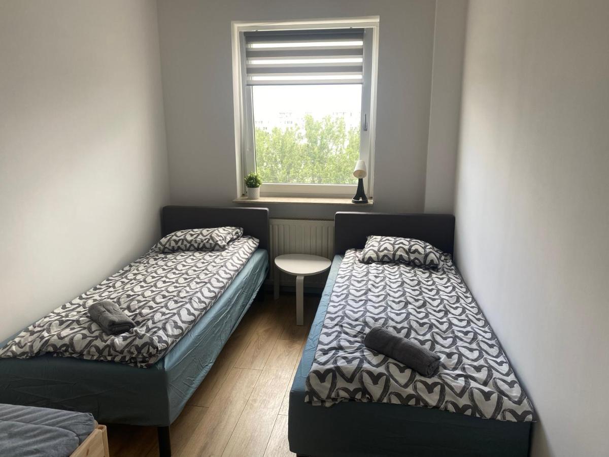 Pokoje Polinezyjska Warschau Exterior foto
